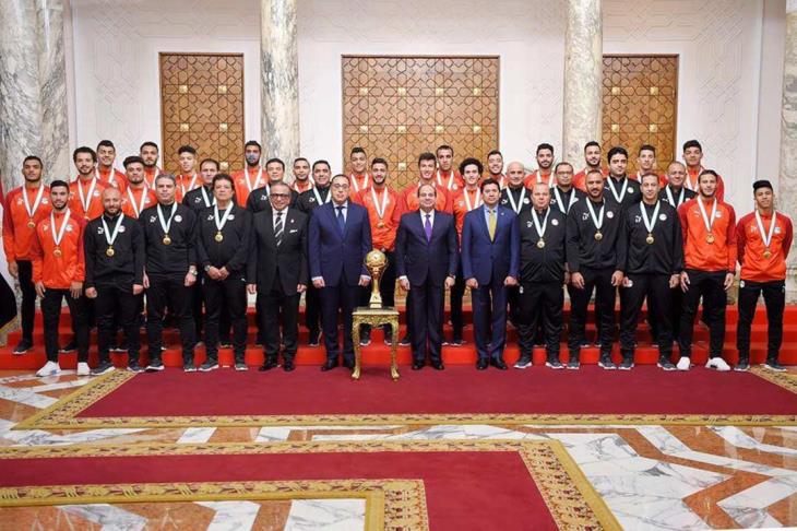 منتخب مصر الأولمبي والسيسي منتخب مصر الأولمبي والسيسي
